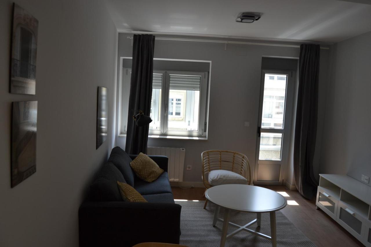 Inmoinsuas Yoana Home Sarria Kültér fotó