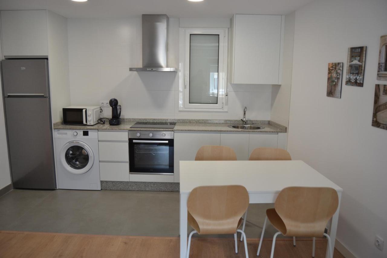 Inmoinsuas Yoana Home Sarria Kültér fotó