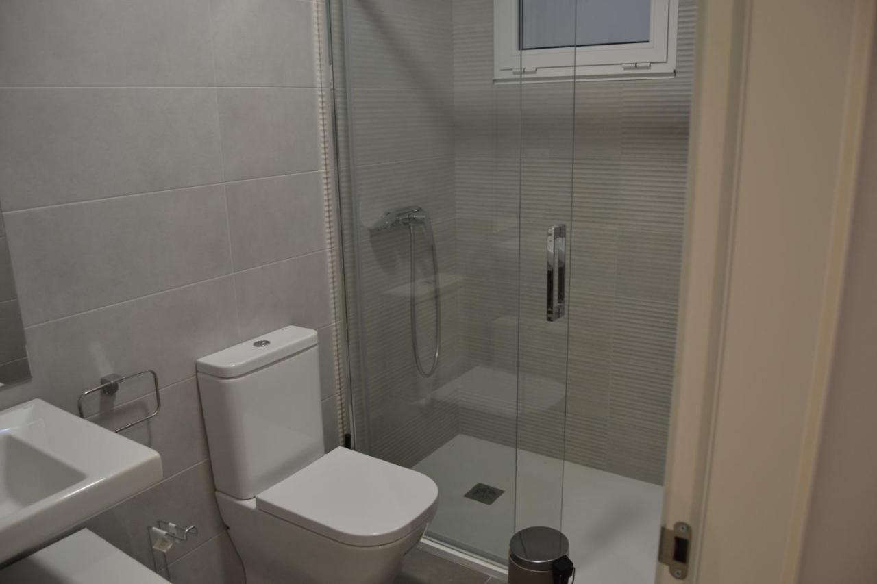Inmoinsuas Yoana Home Sarria Kültér fotó